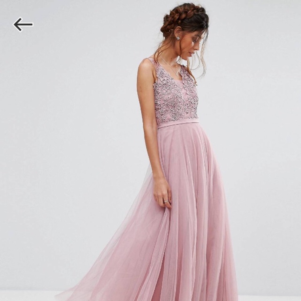 Maxi Dress W/ V-Neck and Floral Appliqué